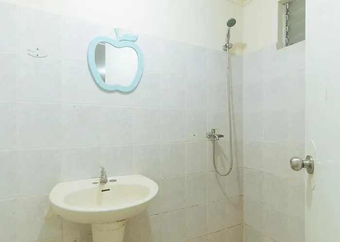 Winland Jy7 By Reddoorz Hotel *